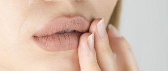 Причины опущения уголков губ